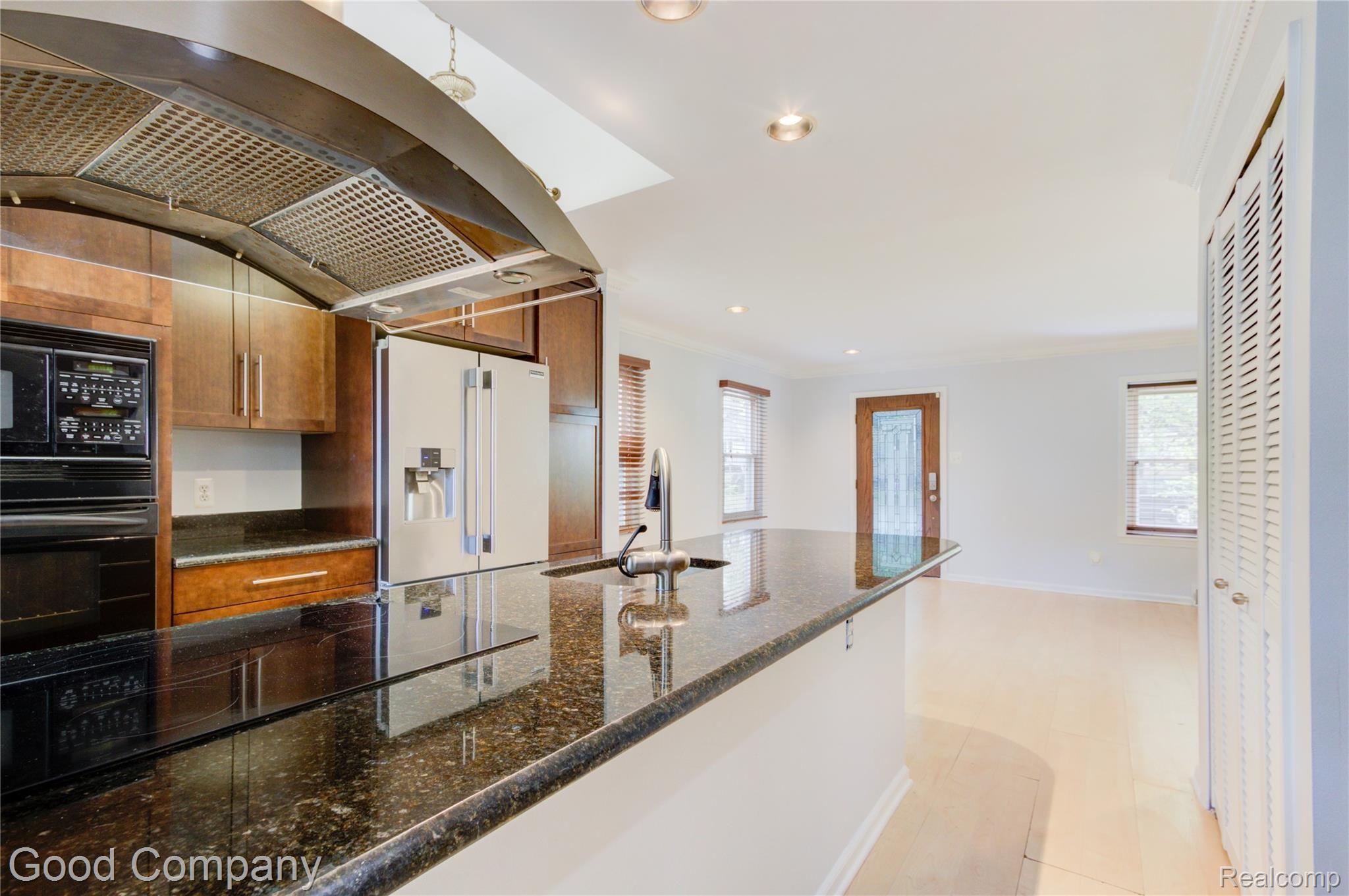 217 Stratford Road Ferndale, MI 48220 - Photo 19 of 43 217 Stratford Rd.-16