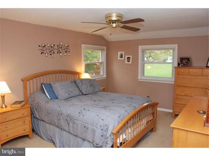 1237 Forge Road Cherry Hill, NJ 08034 - Photo 17 of 22