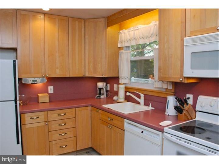 1237 Forge Road Cherry Hill, NJ 08034 - Photo 10 of 22