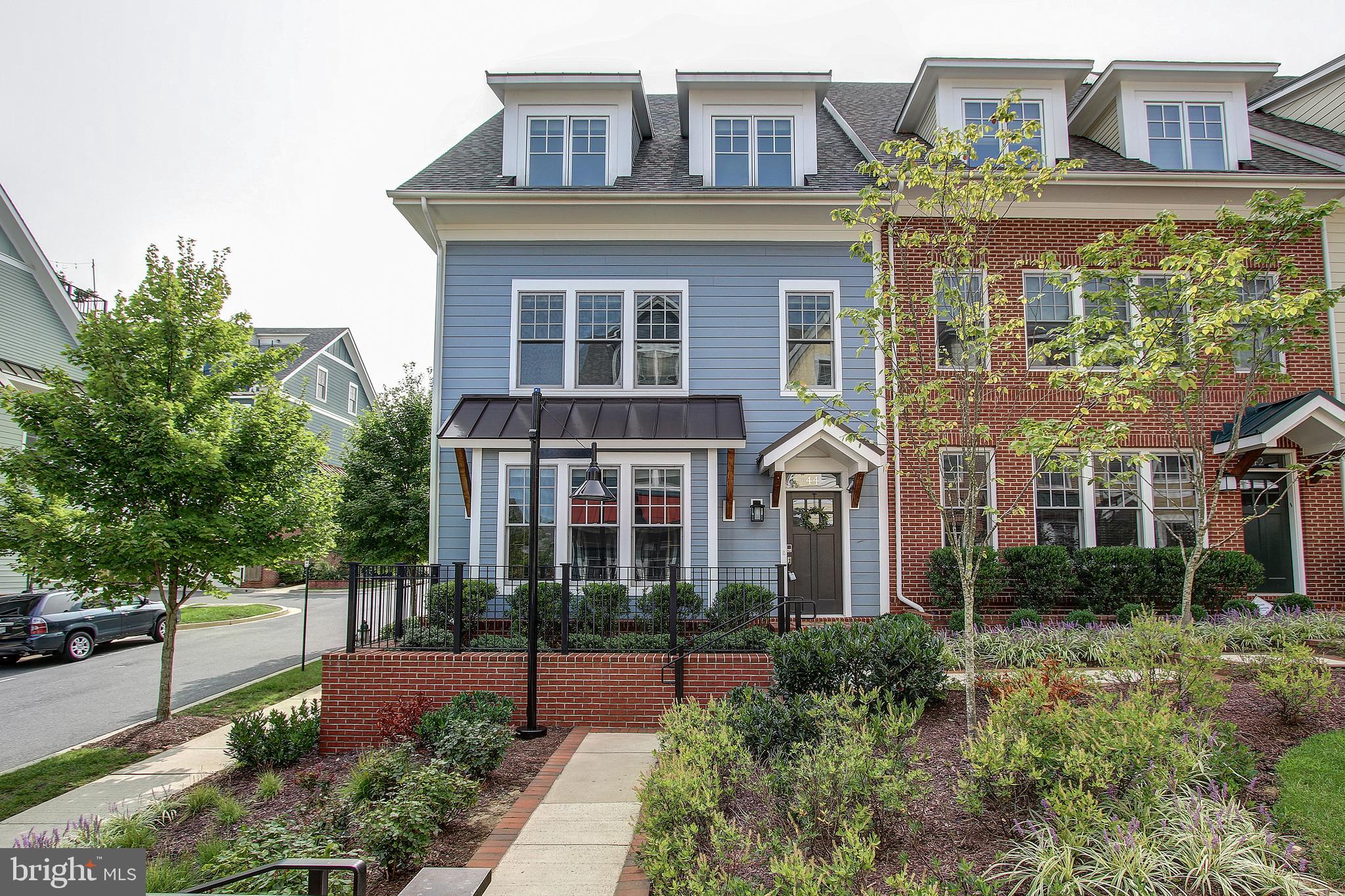 44 Ellsworth Heights Street Silver Spring, MD 20910 - Photo 2 of 42 Spectacular end unit townhome in Chelsea Heights!