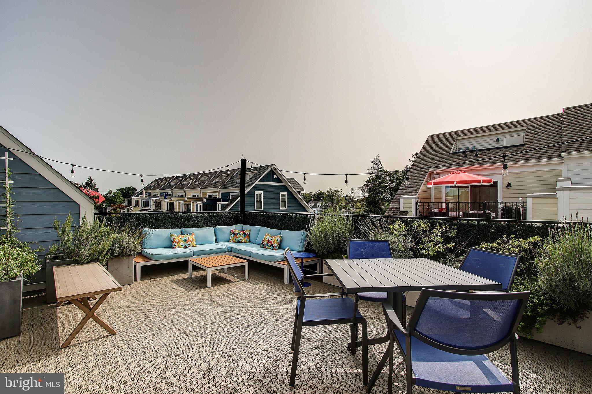 44 Ellsworth Heights Street Silver Spring, MD 20910 - Photo 40 of 42 Amazing rooftop entertainment space!