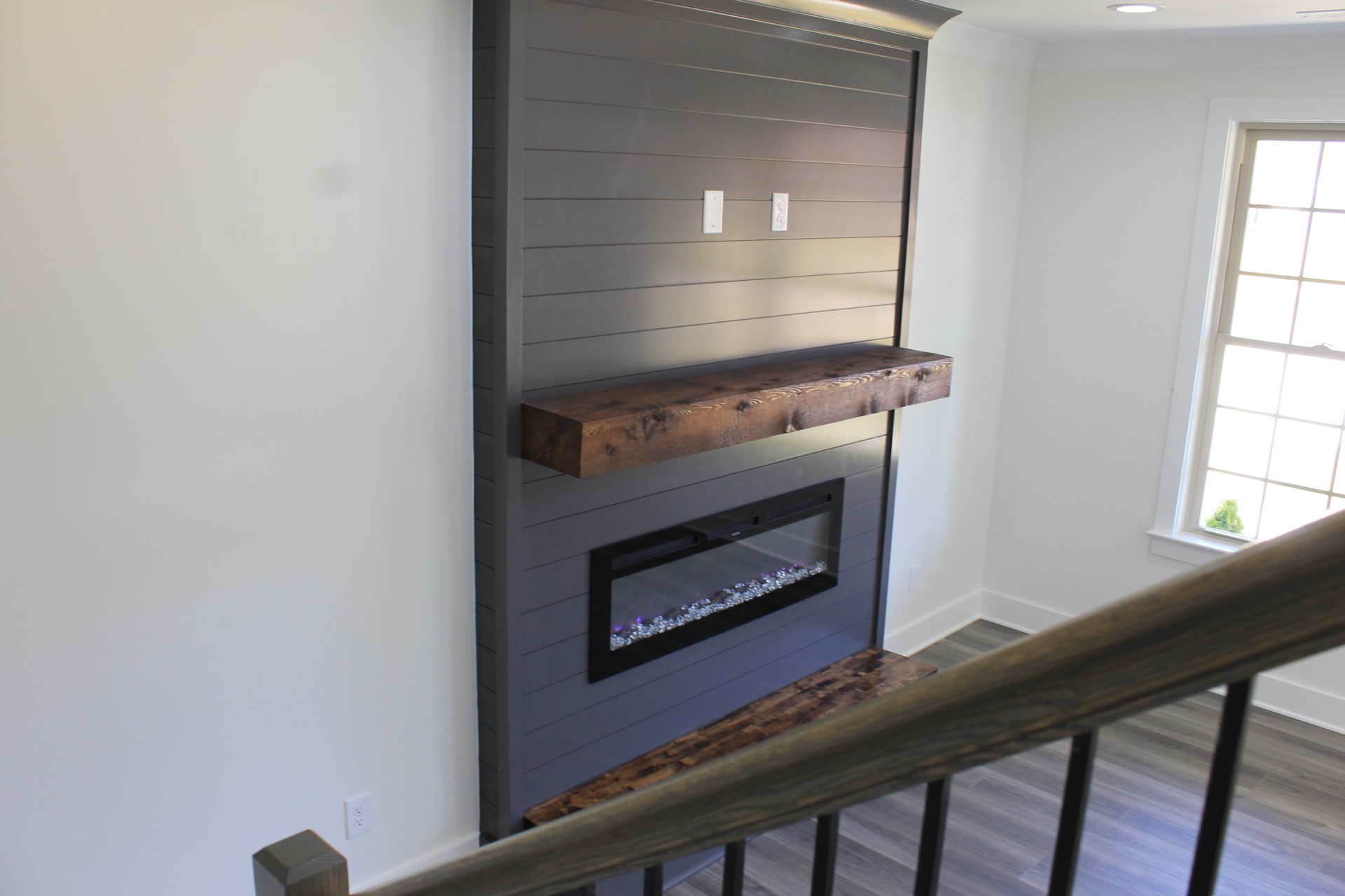 673 Shelton Road Manchester, TN 37355 - Photo 8 of 25 a stove top oven sitting inside of a kitchen