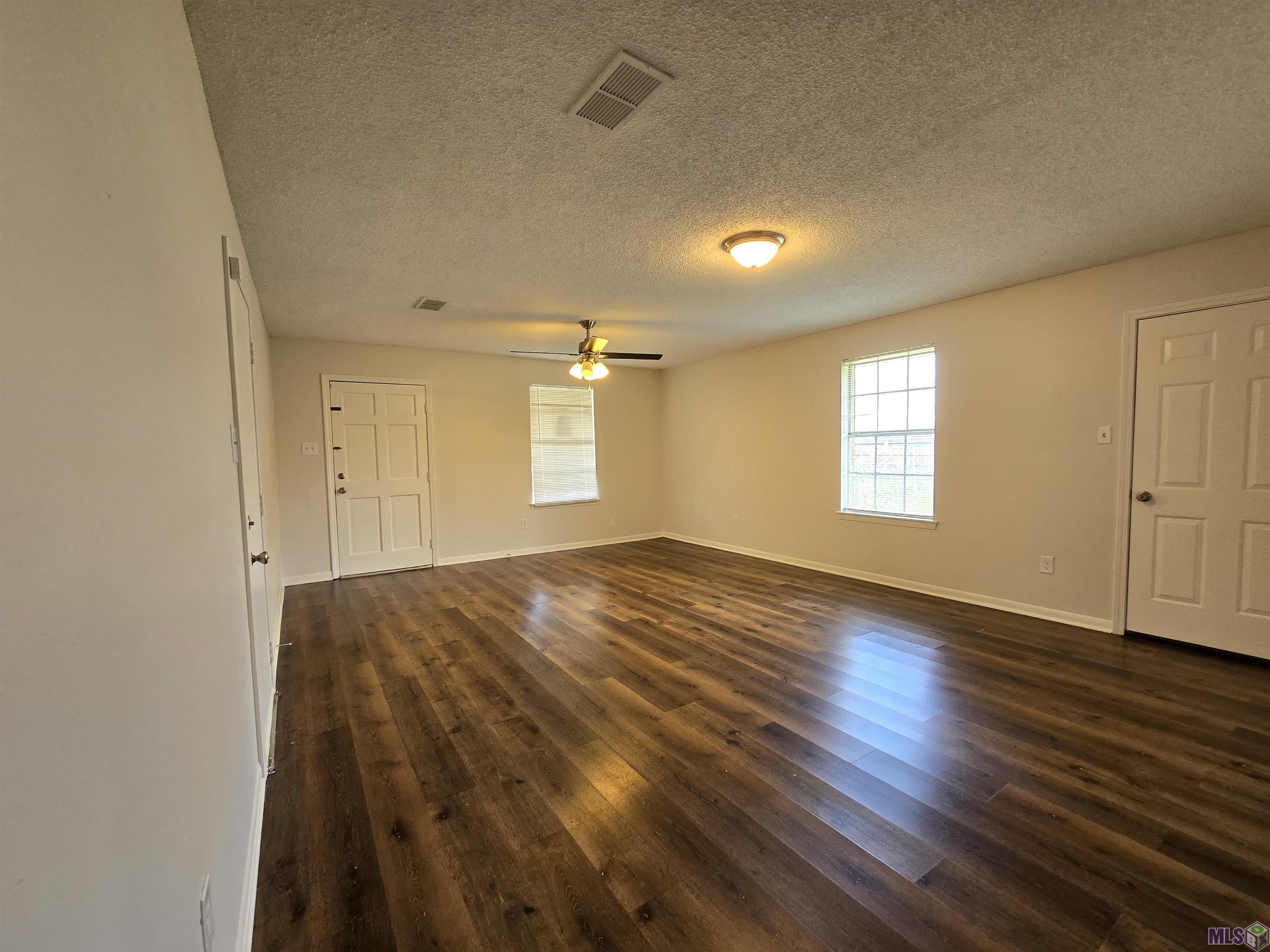 8933 Baronne Drive Baton Rouge, LA 70810 - Photo 2 of 13