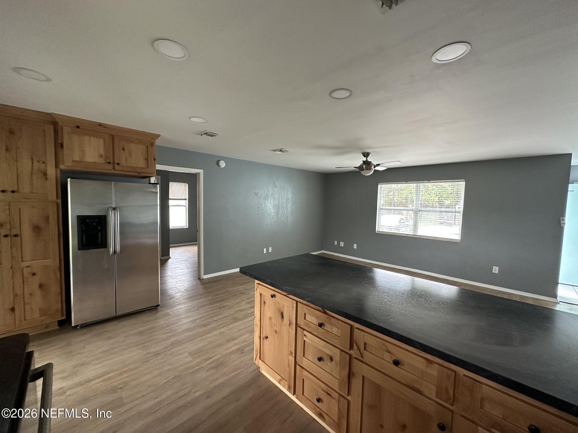 911 Rudder Road Jacksonville, FL 32233 - Photo 2 of 15 Kitchen