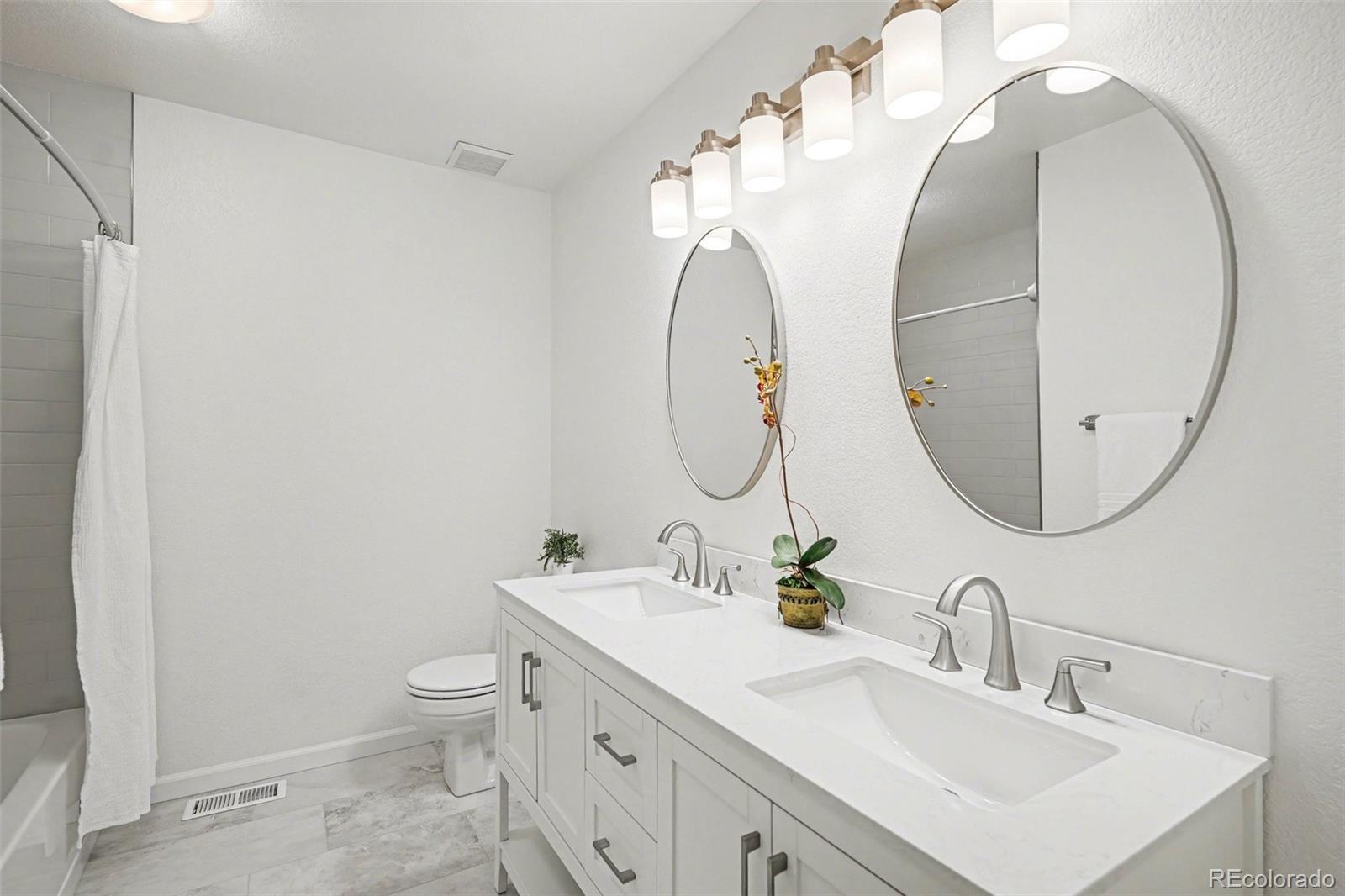 9467 Cherryvale Lane Highlands Ranch, CO 80126 - Photo 24 of 41