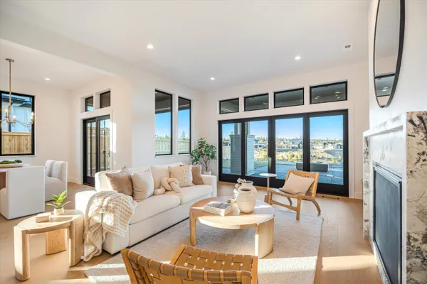$1,849,900 | 3412 Northwest Sullivan Avenue, Unit LOT 234, Bend, OR 97703