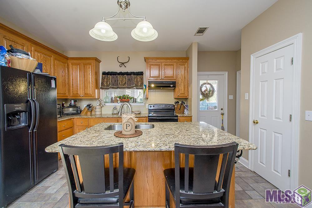 22646 Zeb Chaney Road Zachary, LA 70791 - Photo 11 of 18 Gallery Image 11