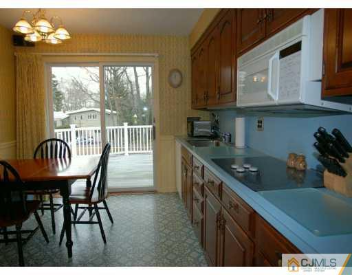 32 Beverly Road Union County, NJ 07901 - Photo 5 of 8 Gallery Image 5