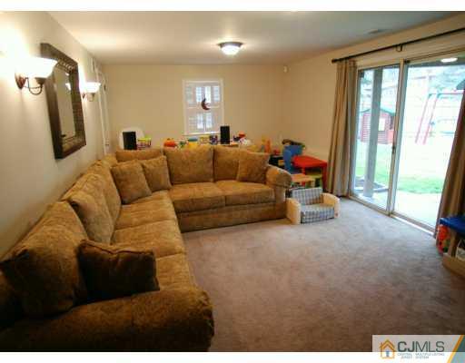 32 Beverly Road Union County, NJ 07901 - Photo 7 of 8 Gallery Image 7