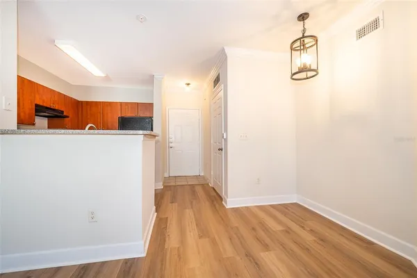 $1,575 | 204 East South Street, Unit 5054, Orlando, FL 32801