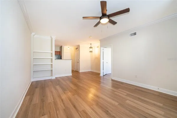 $1,575 | 204 East South Street, Unit 5054, Orlando, FL 32801