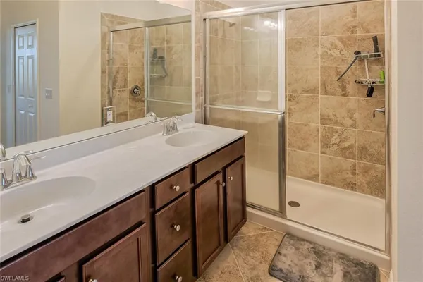 $2,100 | 2665 Citrus Street, Naples, FL 34120