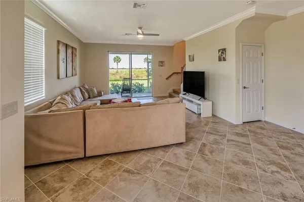 $2,100 | 2665 Citrus Street, Naples, FL 34120