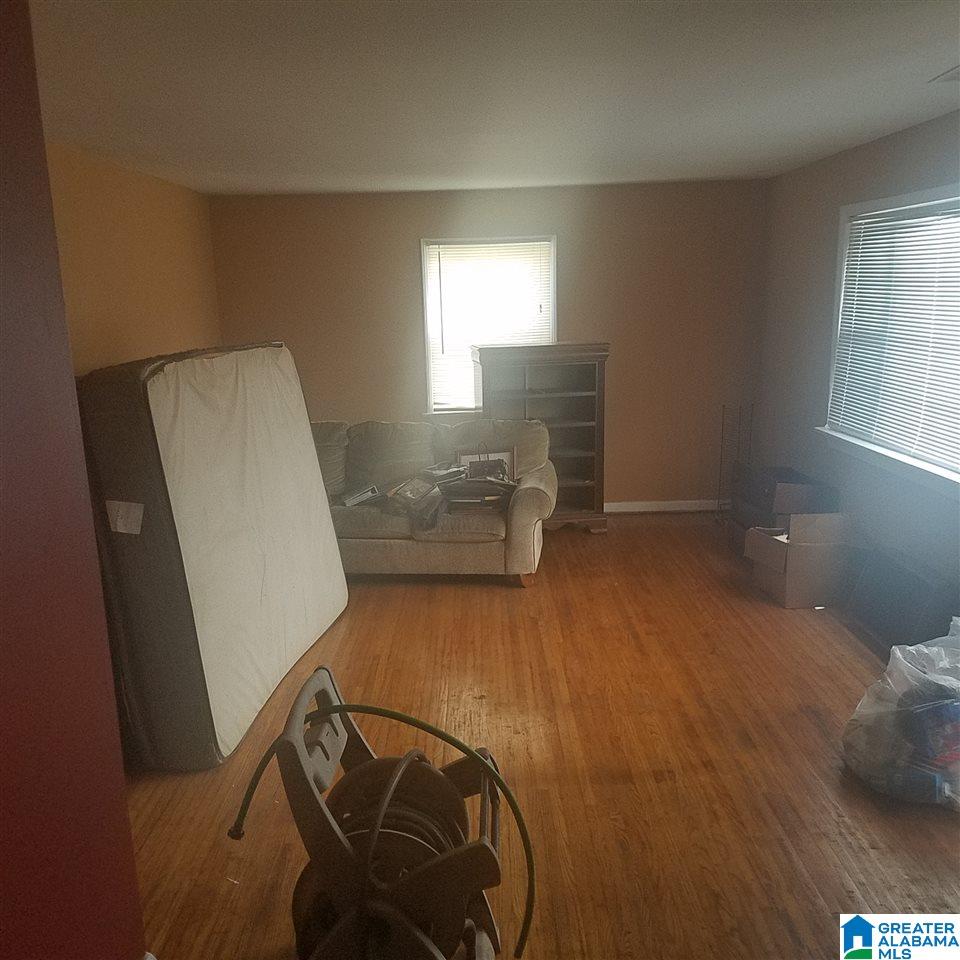 848 McCary Street Southwest Birmingham, AL 35211 - Photo 3 of 10