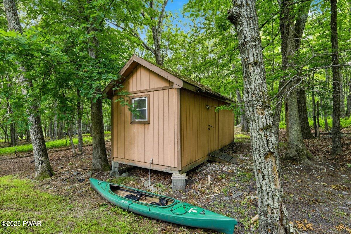 105 Doe Loop Bushkill, PA 18324 - Photo 5 of 23