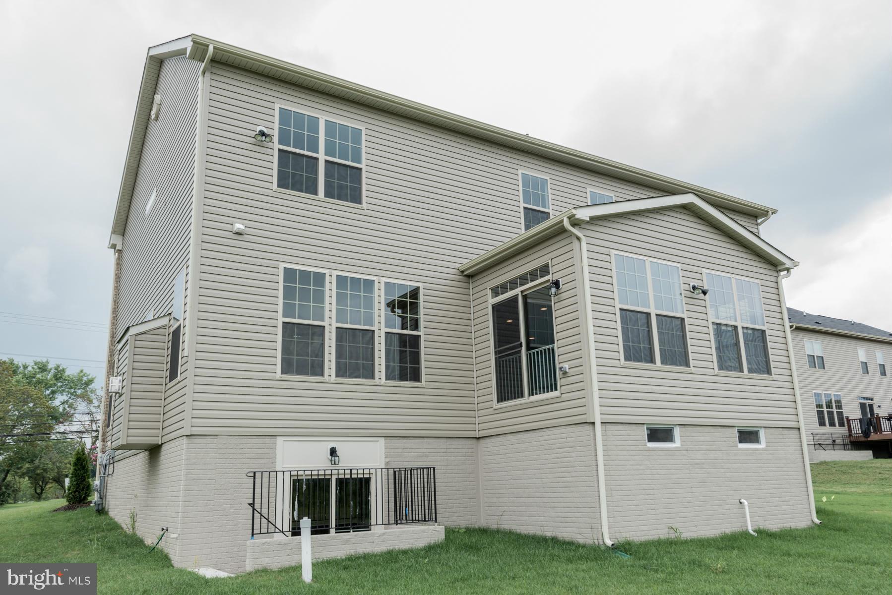 4334 Chapel Road Perry Hall, MD 21128 - Photo 29 of 30 Exterior (Rear)