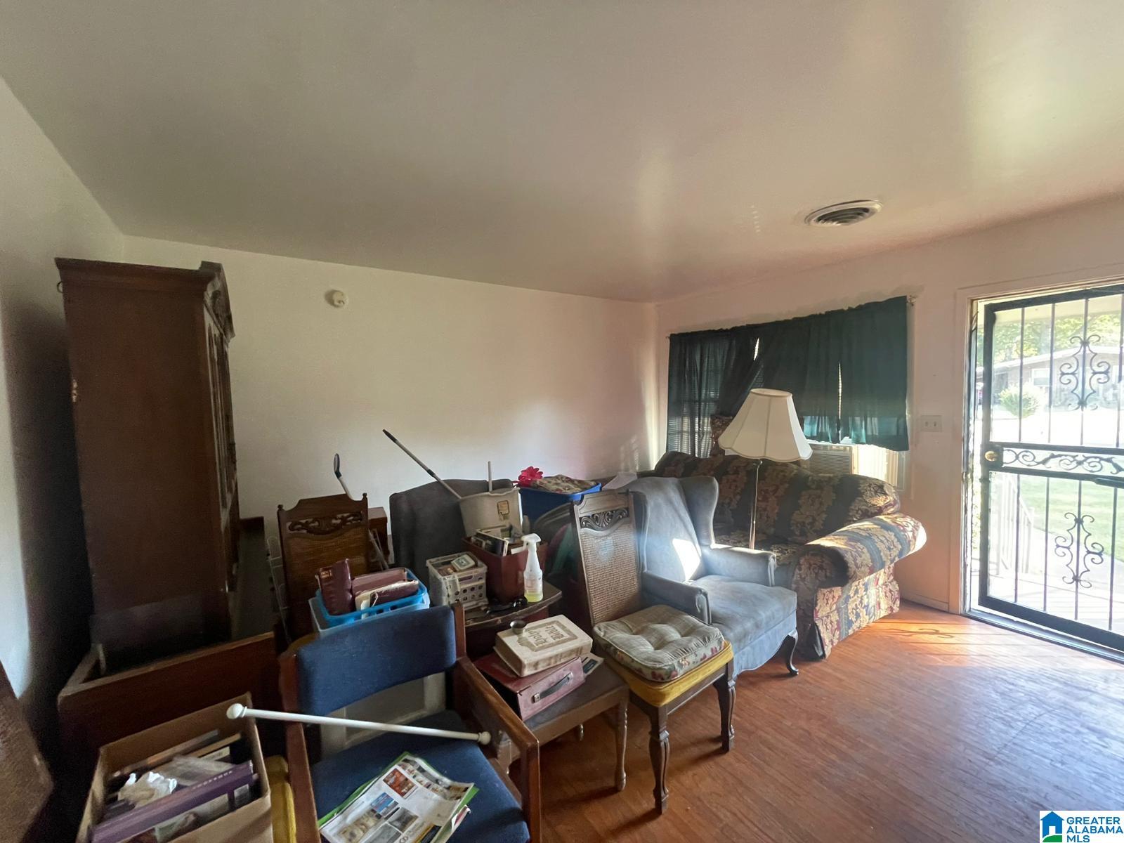 932 Airview Street Birmingham, AL 35221 - Photo 6 of 9