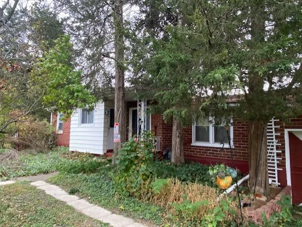 $750,000 | 1994 North 2753rd Road, Ottawa, IL 61350