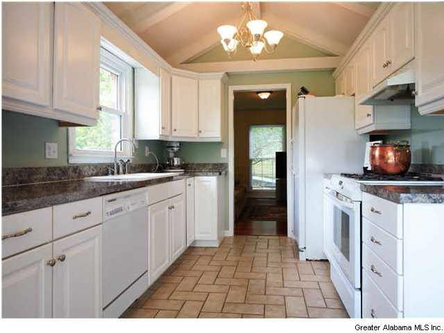 3313 Teakwood Road Birmingham, AL 35226 - Photo 4 of 9