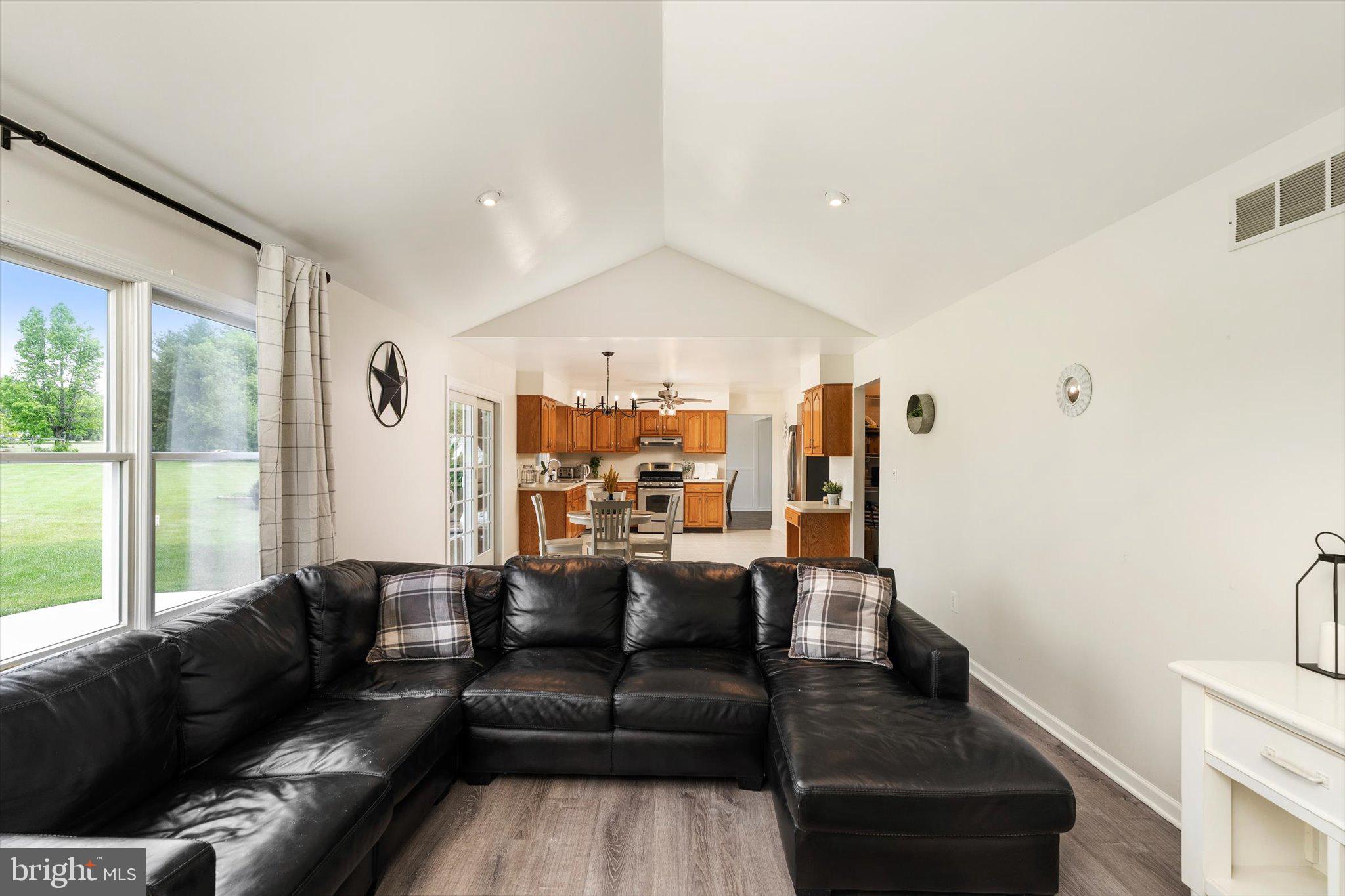 2 Carney Way Hamilton, NJ 08620 - Photo 33 of 97