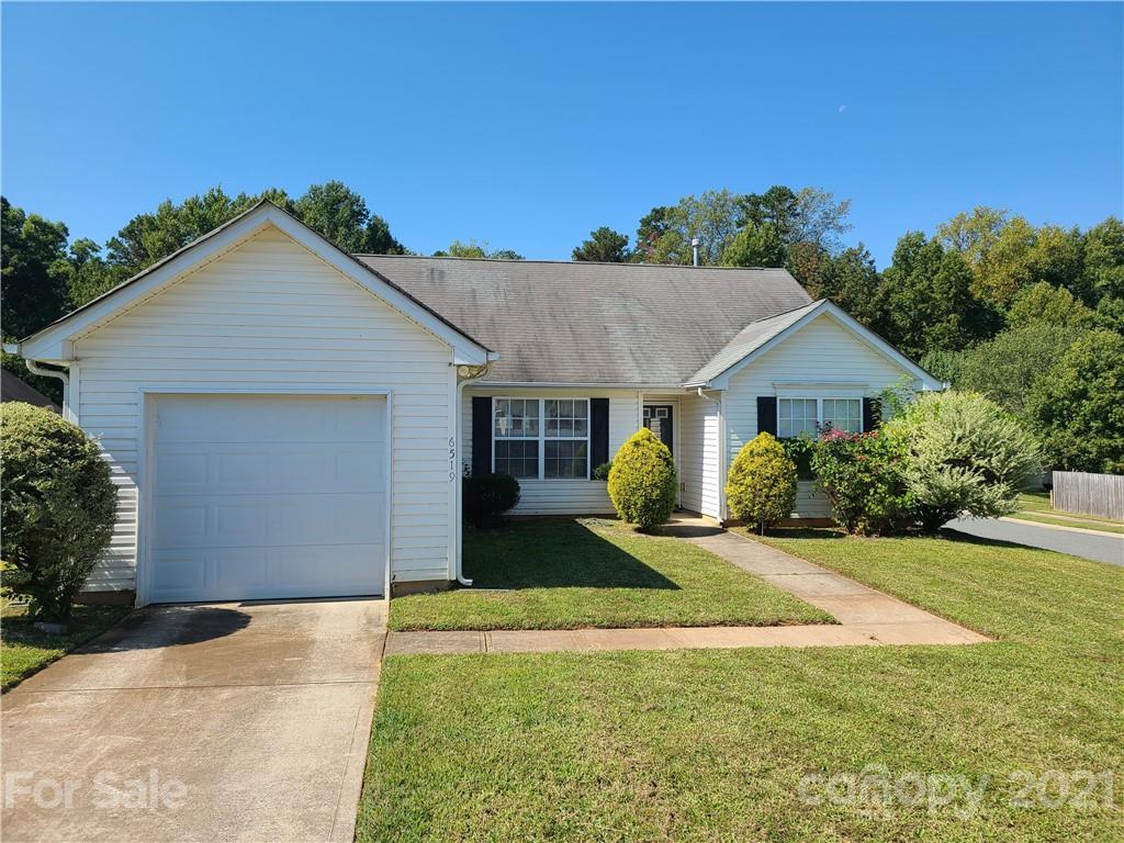 6519 Sunman Road Charlotte, NC 28216 - Photo 1 of 11 Gallery Image 1