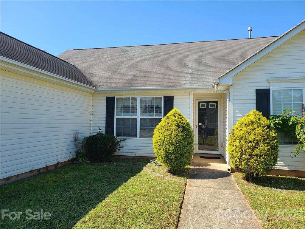 6519 Sunman Road Charlotte, NC 28216 - Photo 2 of 11 Gallery Image 2