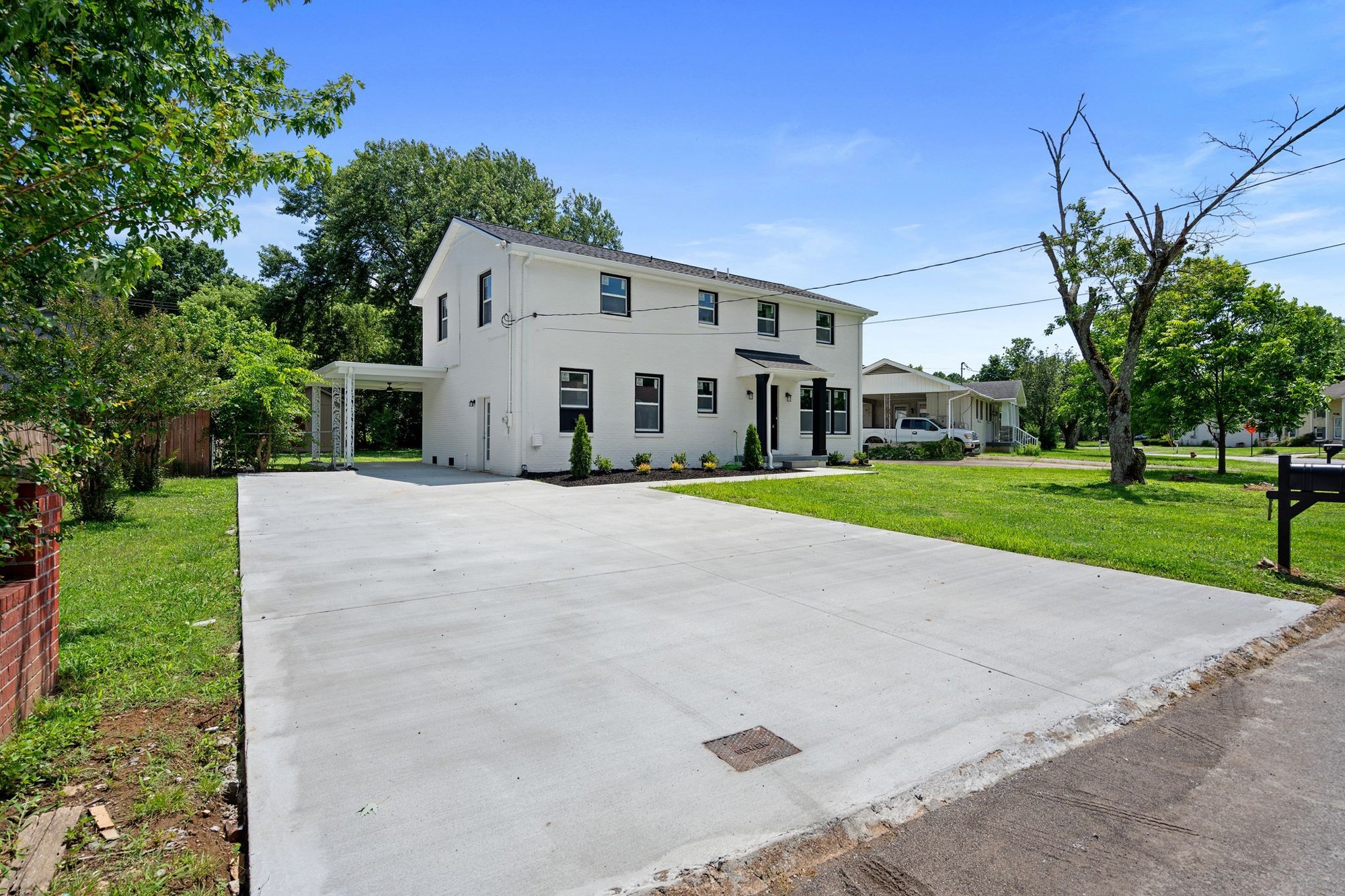 83 Benzing Road Antioch, TN 37013 - Photo 4 of 62 Gallery Image 4