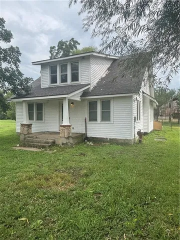 $260,000 | 13585 Scott Lane, Pleasanton, KS 66075