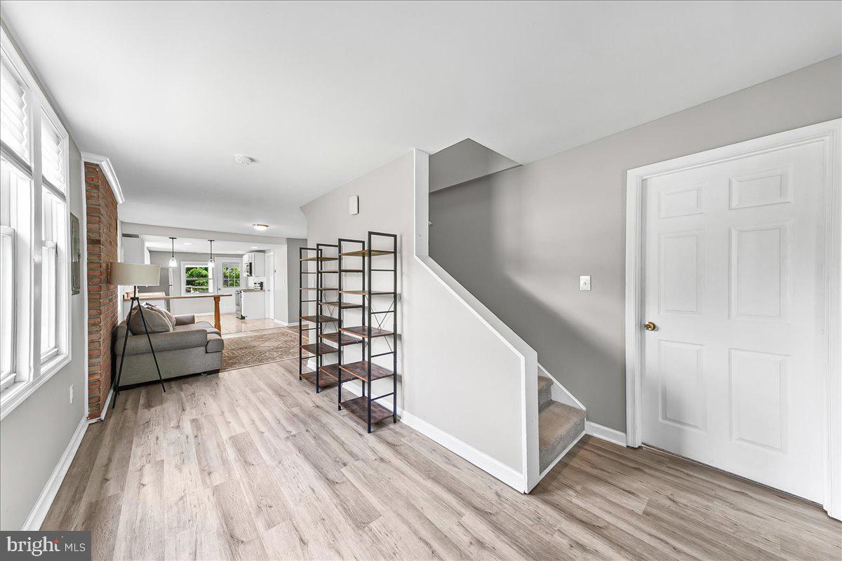 1019 Riverside Drive Pottstown, PA 19465 - Photo 6 of 36 Bright and airy entryway awaits you.