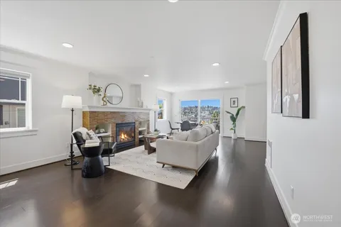 $855,000 | 3636 13th Avenue West, Unit A, Seattle, WA 98119