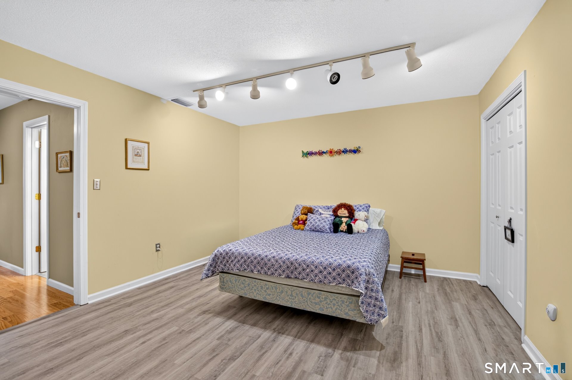405 Timber Lane, Unit 405 Canton, CT 06019 - Photo 30 of 40