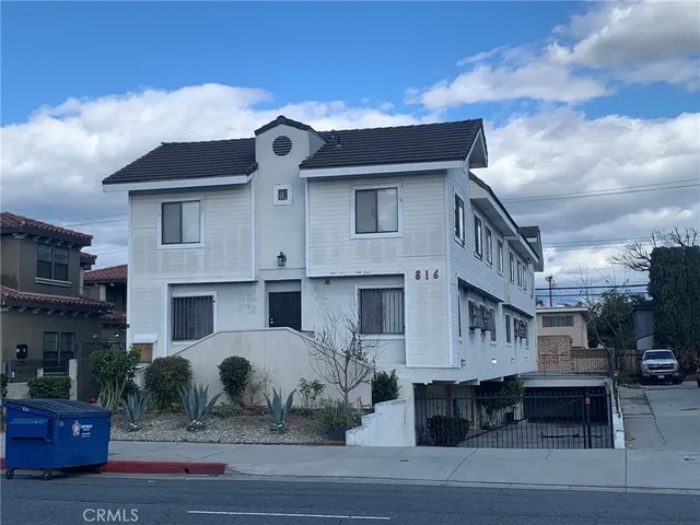$3,200 | 816 North Garfield Avenue, Unit B, Alhambra, CA 91801