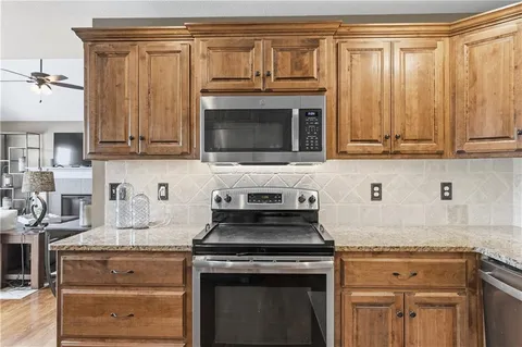 $339,000 | 4911 141st Terrace, Basehor, KS 66007