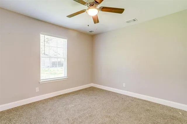 $1,500 | 727 Stamps Avenue, Fort Worth, TX 76114