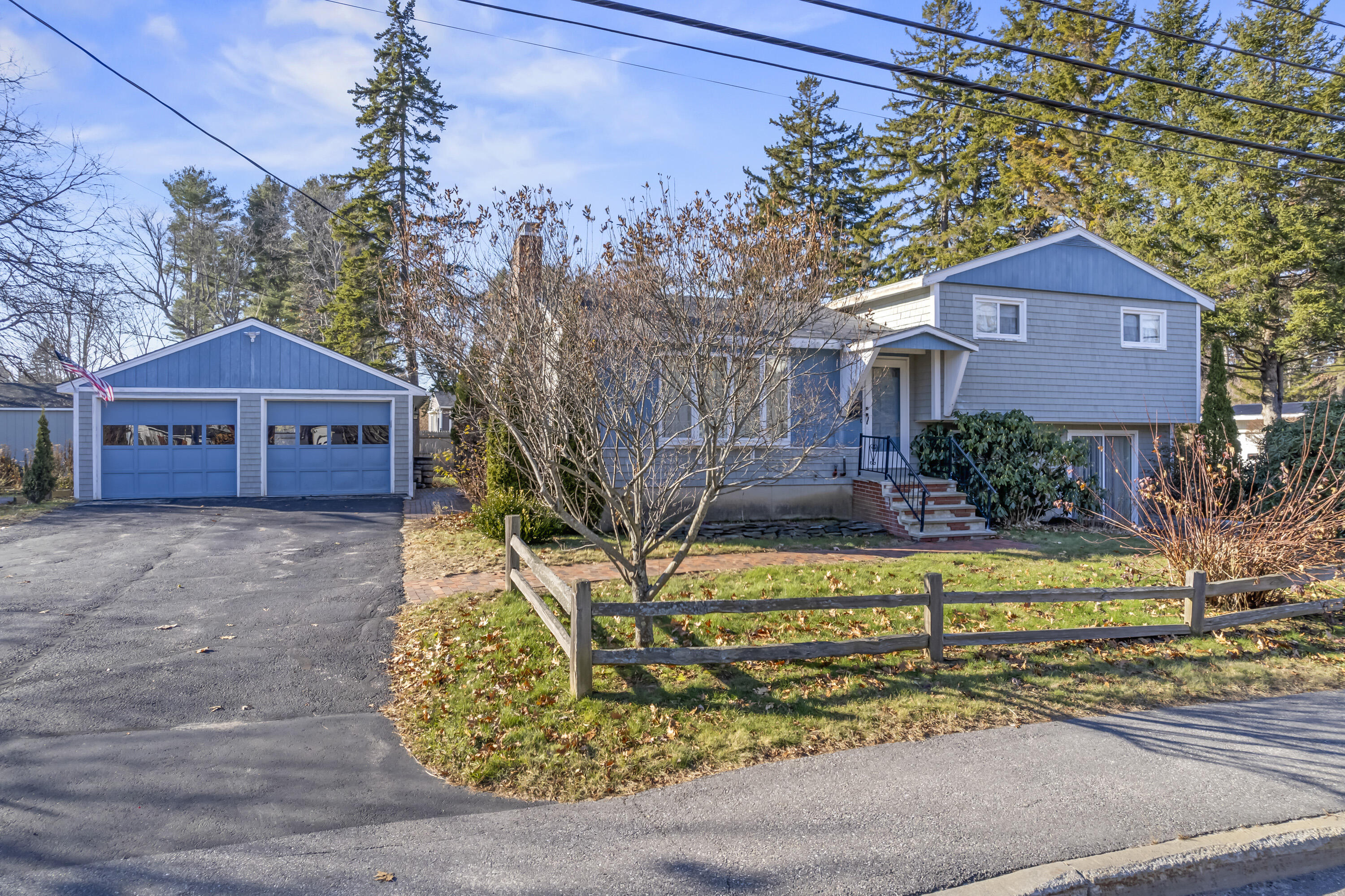 1 Patricia Road Brunswick, ME 04011 - Photo 5 of 61 1 Patricia Rd_106