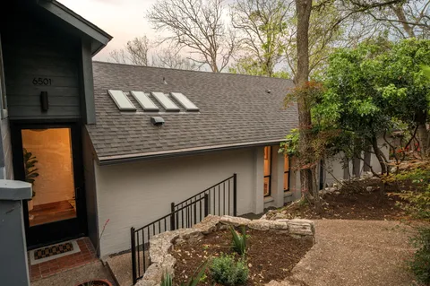 $1,399,000 | 6501 Sumac Drive, Austin, TX 78731