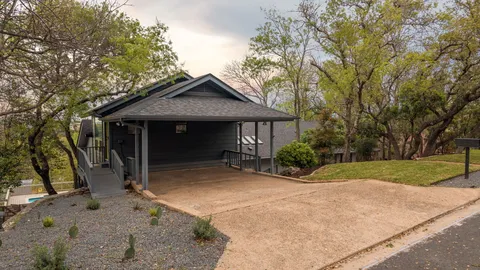 $1,399,000 | 6501 Sumac Drive, Austin, TX 78731