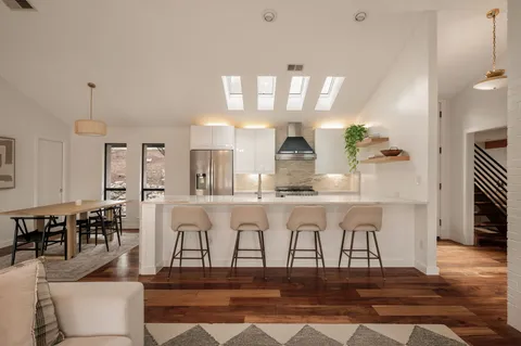 $1,399,000 | 6501 Sumac Drive, Austin, TX 78731