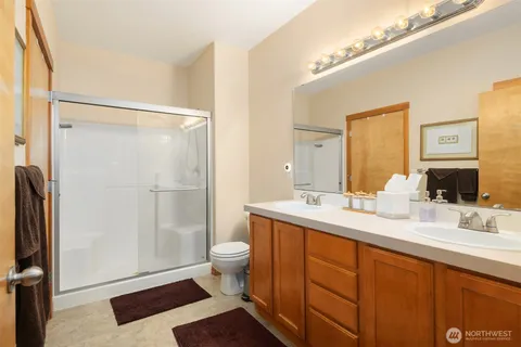 $539,950 | 1855 Trossachs Boulevard Southeast, Unit 2402, Sammamish, WA 98075