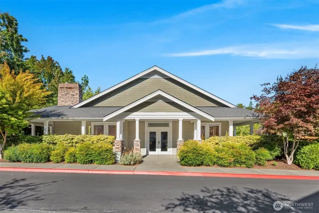 $548,000 | 1855 Trossachs Boulevard Southeast, Unit 2402, Sammamish, WA 98075