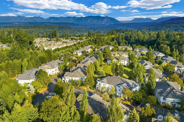 $548,000 | 1855 Trossachs Boulevard Southeast, Unit 2402, Sammamish, WA 98075