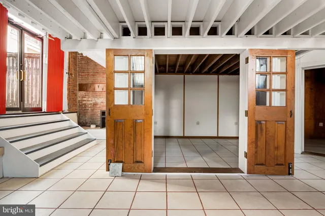 $775,000 | 337 East Hamburg Street, Baltimore, MD 21230