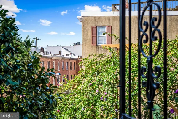 a view of outdoor space