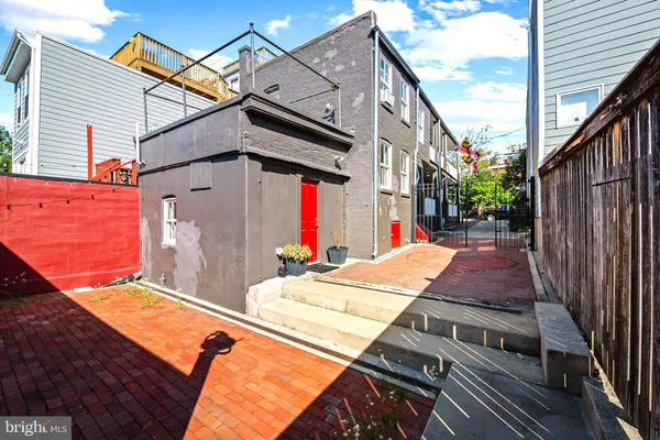 $750,000 | 337 East Hamburg Street, Baltimore, MD 21230