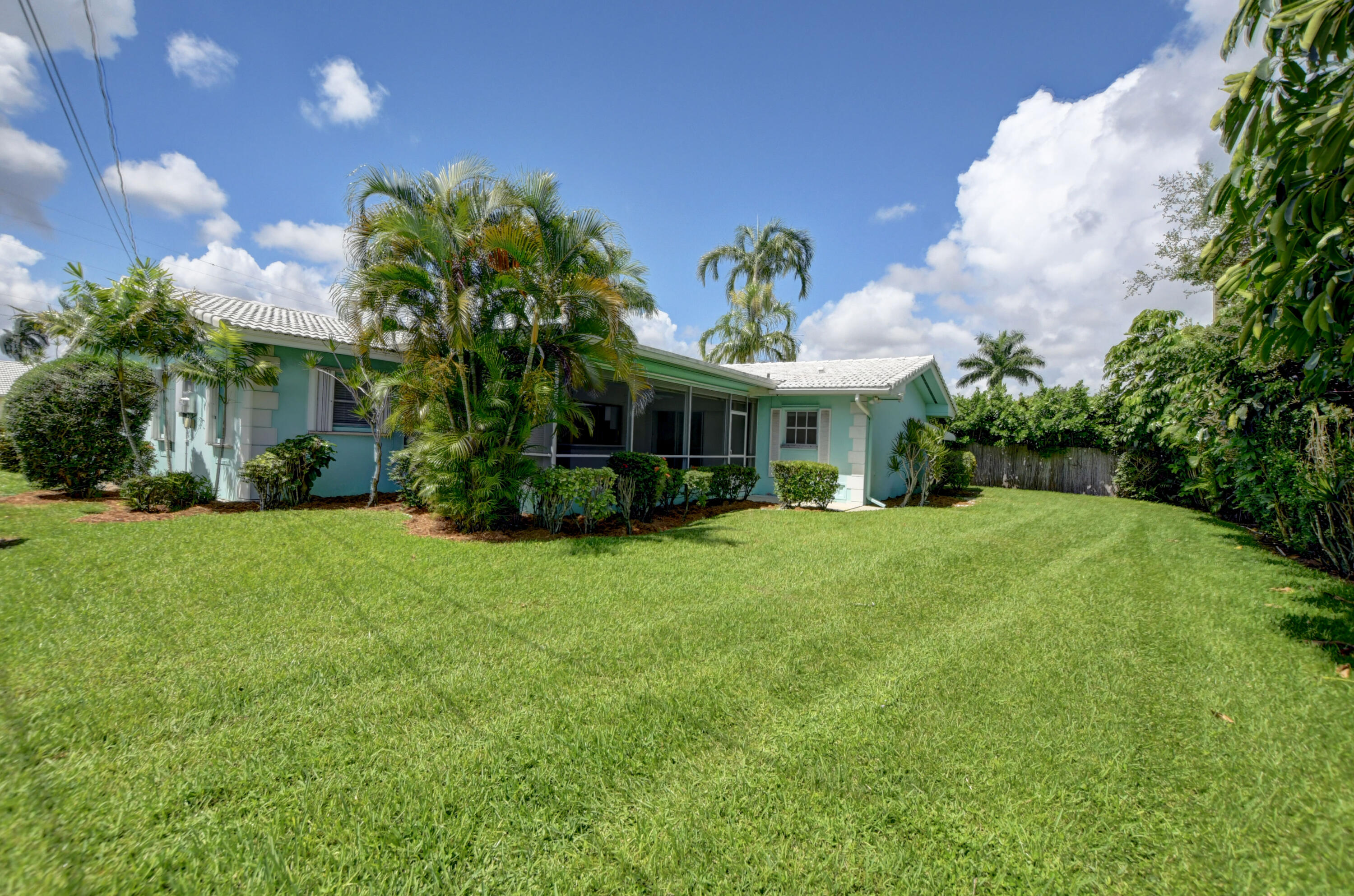 1149 Southwest 11th Street Boca Raton, FL 33486 - Photo 8 of 58 40_ebf_0506_07_08_09_10