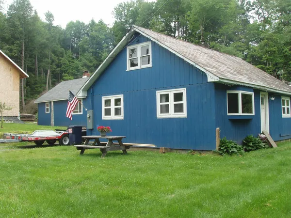 $285,000 | 772 Kelley Hill Road, Pawlet, VT 05761