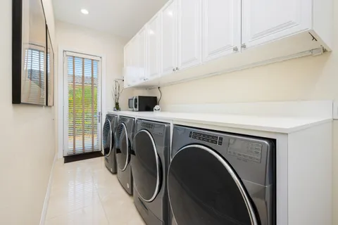 $1,995,000 | 18 Normandy Way, Rancho Mirage, CA 92270