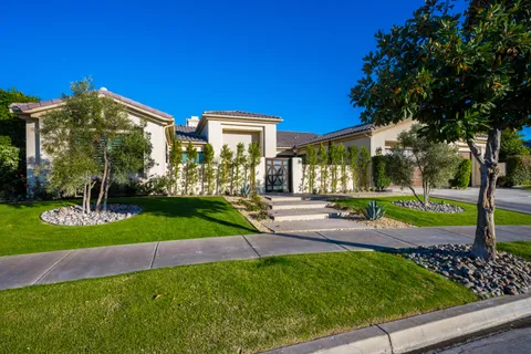 $1,995,000 | 18 Normandy Way, Rancho Mirage, CA 92270