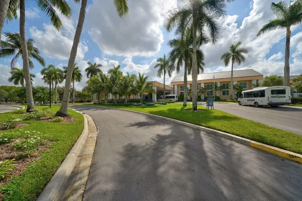 $180,000 | 9575 Weldon Circle, Unit C413, Tamarac, FL 33321