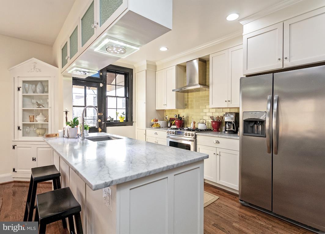 231 Hopkins Road Baltimore, MD 21212 - Photo 13 of 38 Kitchen